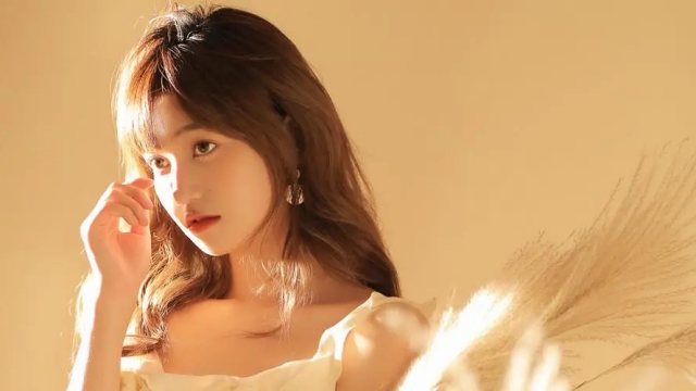 健身室内小双杠